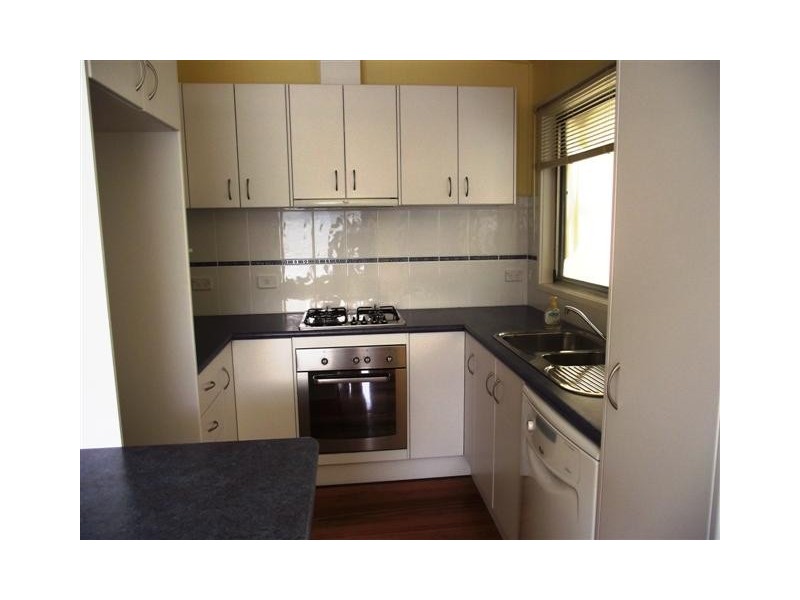 22 Birdwood Avenue, Cowes VIC 3922