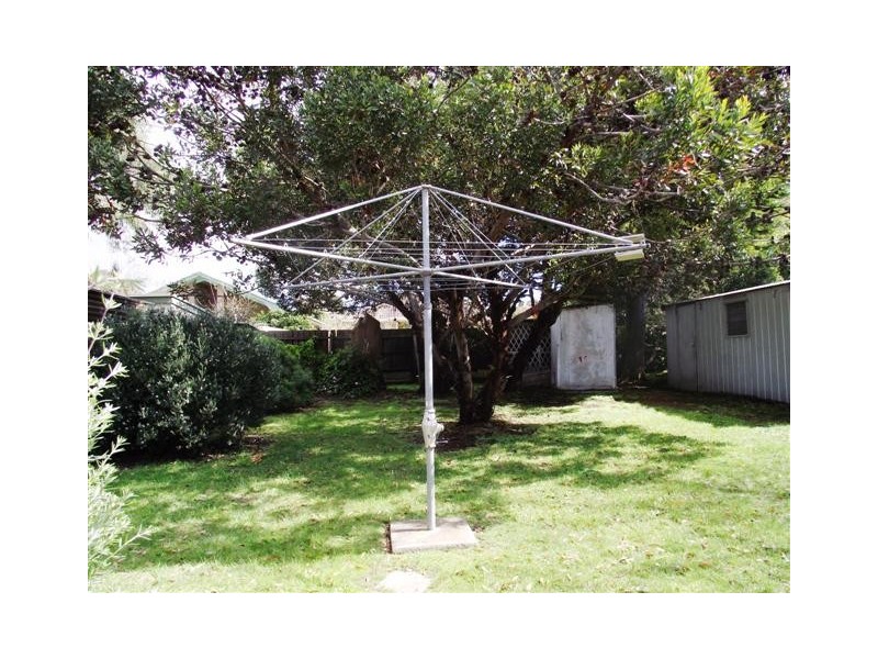 22 Birdwood Avenue, Cowes VIC 3922