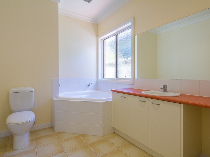 25/1-3 Warley Avenue, Cowes VIC 3922