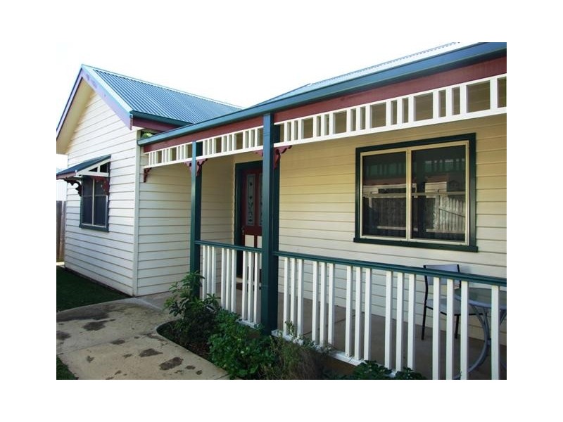 2/258 Settlement Road, Cowes VIC 3922