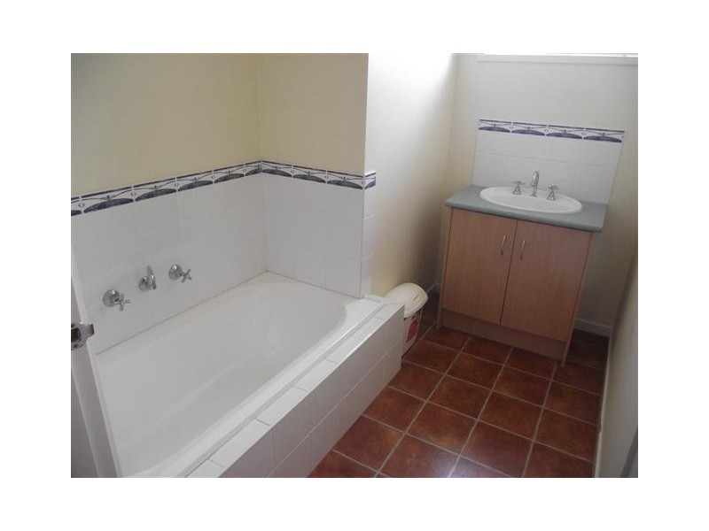 32 Alvina Crescent, Surf Beach VIC 3922