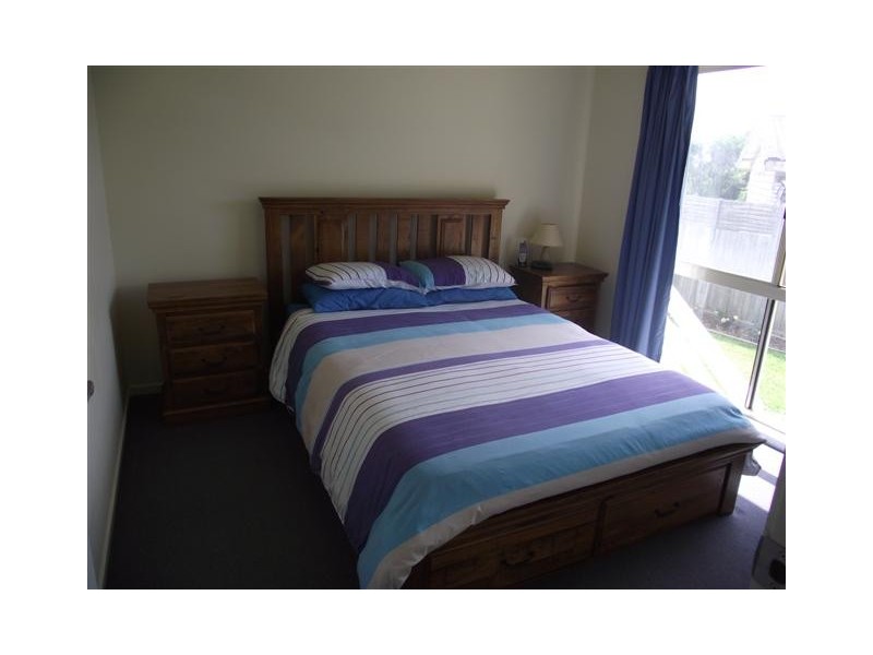 32 Alvina Crescent, Surf Beach VIC 3922