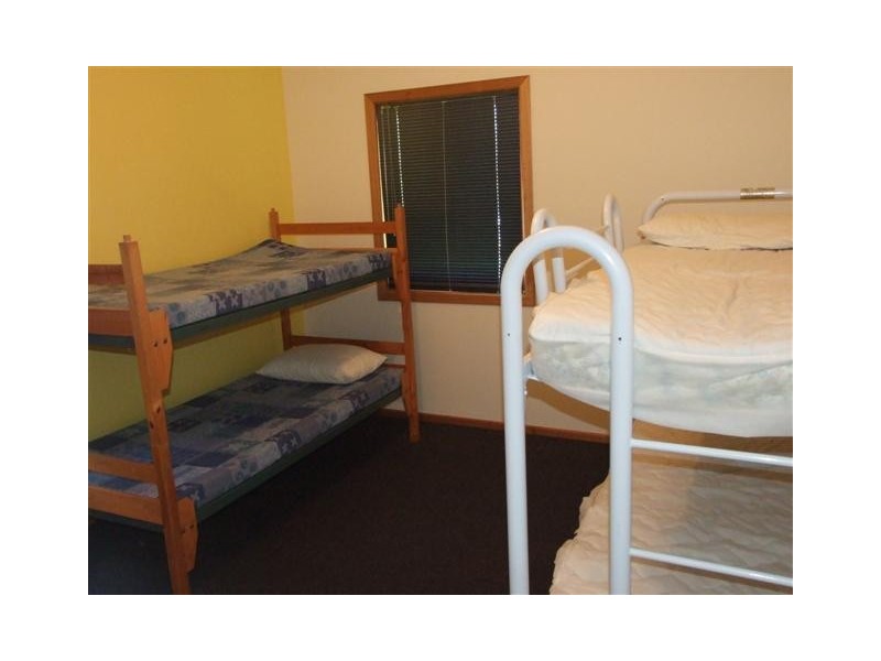 10 Bowcombe Road, Ventnor VIC 3922