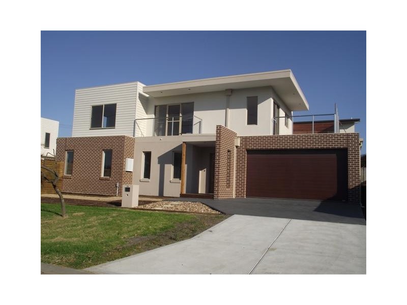 1A Malay Street, Cowes VIC 3922