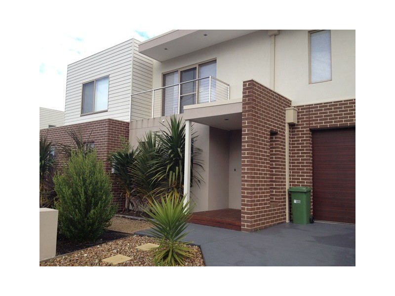 1A Malay Street, Cowes VIC 3922