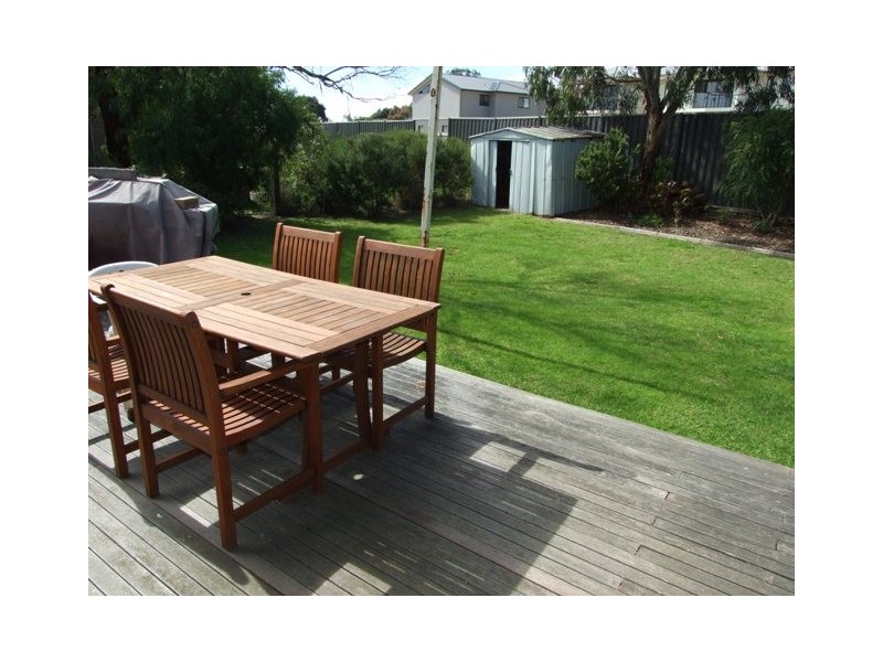 5 Coolalinga Court, Cowes VIC 3922