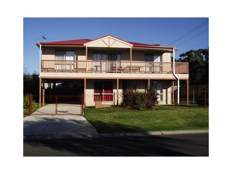 69 Katherine Cct, Cowes VIC 3922