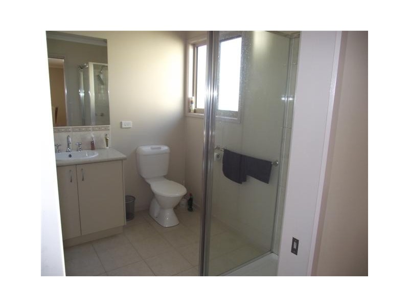 69 Katherine Cct, Cowes VIC 3922