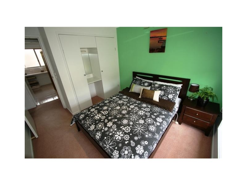 4 Manna Gum Drive, Cowes VIC 3922