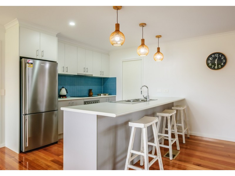 63 Wyndham Avenue, Cowes VIC 3922