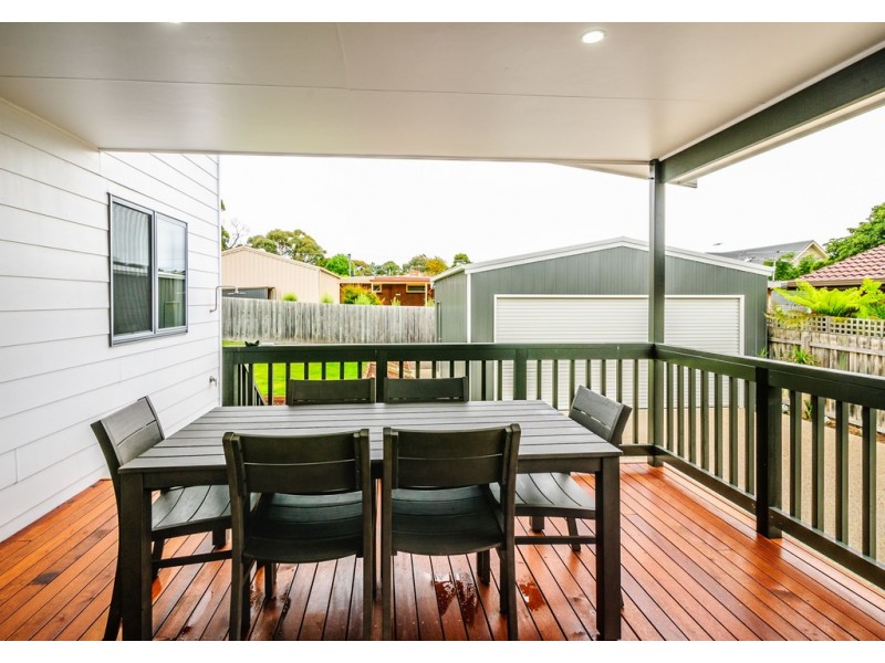 63 Wyndham Avenue, Cowes VIC 3922