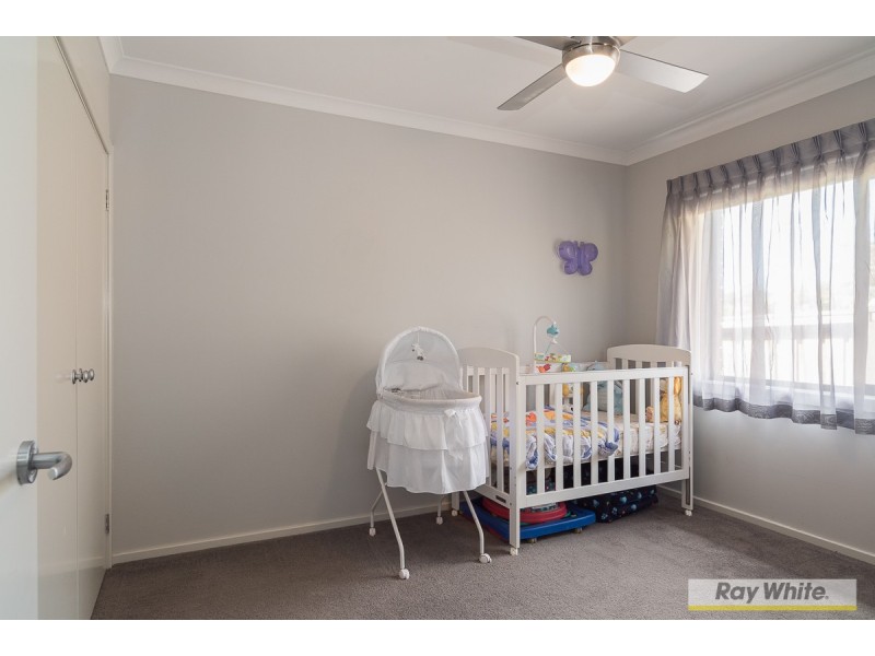 21 Waterview Rise, Cowes VIC 3922