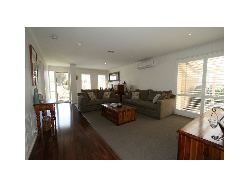 27 Manna Gum Dive, Cowes VIC 3922