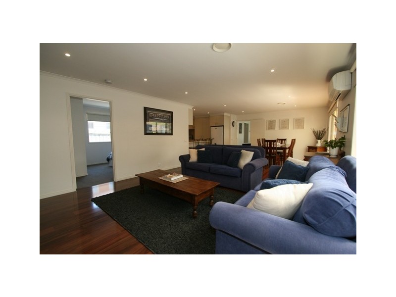 27 Manna Gum Dive, Cowes VIC 3922