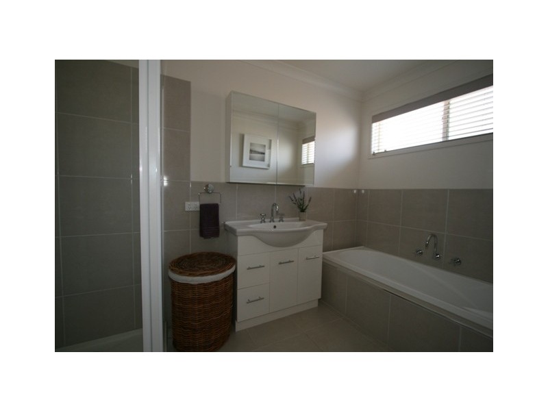 27 Manna Gum Dive, Cowes VIC 3922