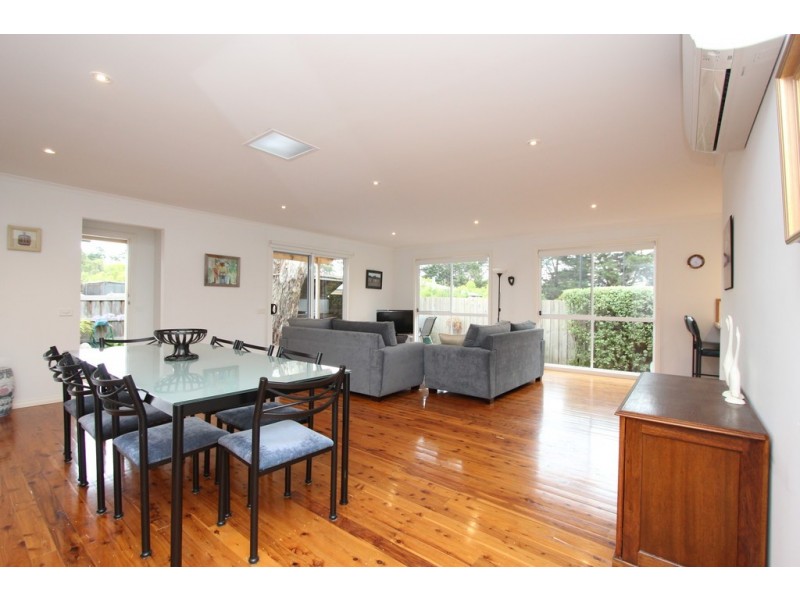 4 Fields Court, Cowes VIC 3922