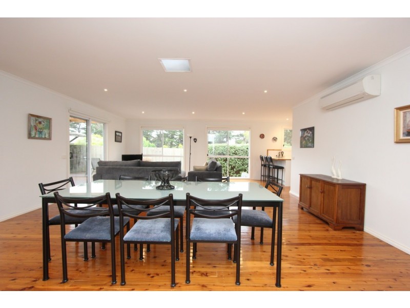 4 Fields Court, Cowes VIC 3922