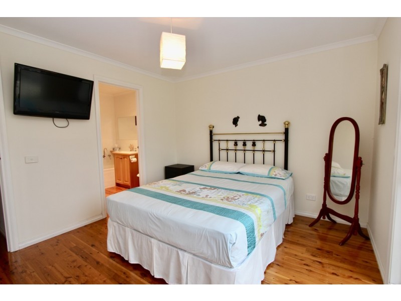 4 Fields Court, Cowes VIC 3922
