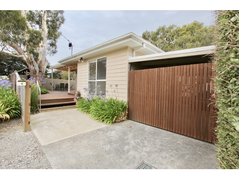 4 Fields Court, Cowes VIC 3922
