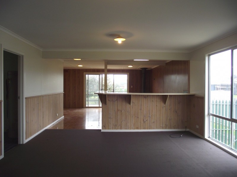 13 Fern Avenue, Surf Beach VIC 3922