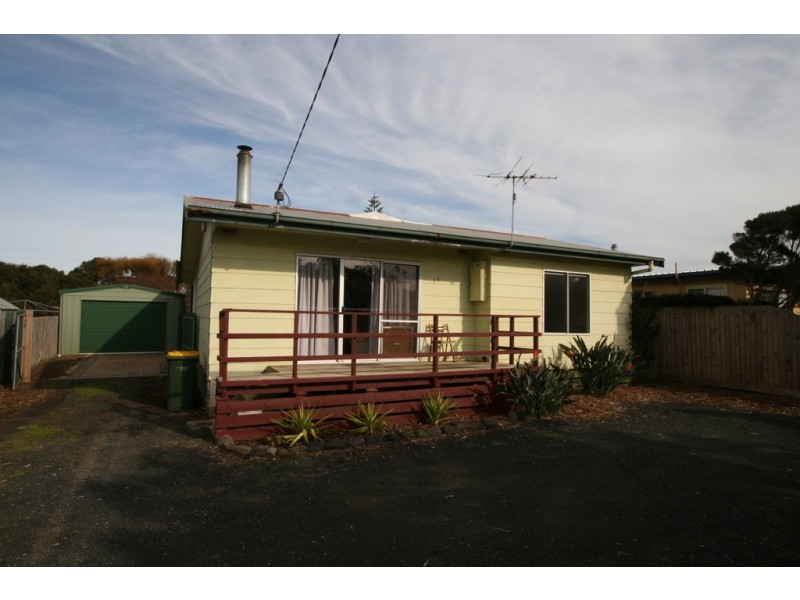 13 Fern Avenue, Surf Beach VIC 3922