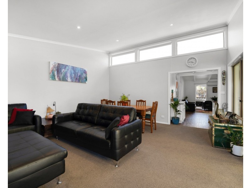 31 Elwood Avenue, Surf Beach VIC 3922