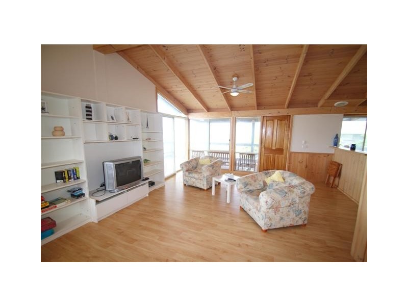222 Smiths Beach Road, Smiths Beach VIC 3922