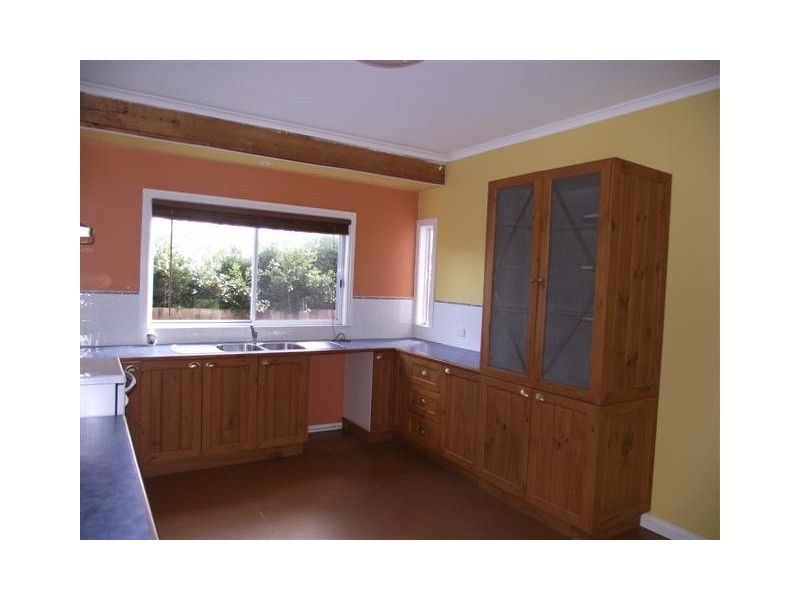 16 Sinclair Avenue, Surf Beach VIC 3922