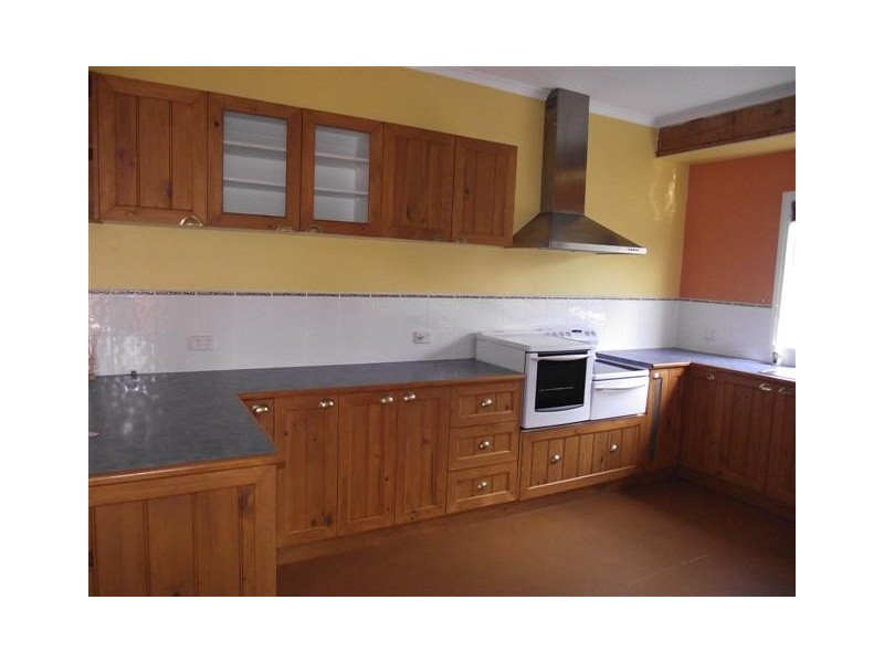 16 Sinclair Avenue, Surf Beach VIC 3922