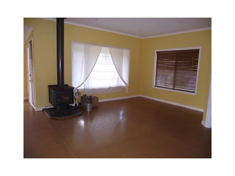 16 Sinclair Avenue, Surf Beach VIC 3922