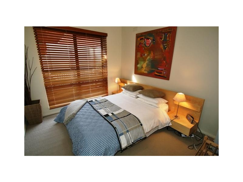 4/2 Warley Avenue, Cowes VIC 3922