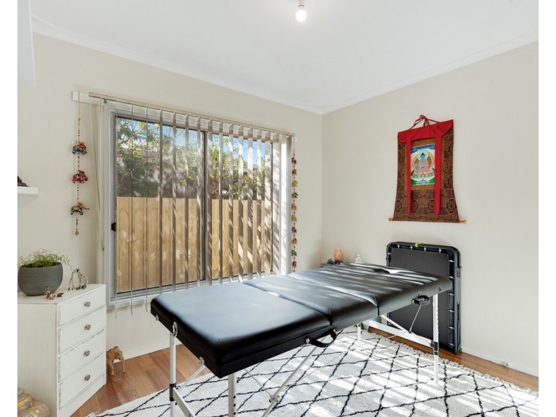 27 Alexander Avenue, Cowes VIC 3922