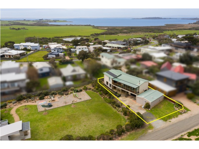 126 The Esplanade, Surf Beach VIC 3922