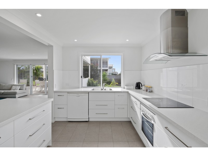 6 Water View Rise, Cowes VIC 3922