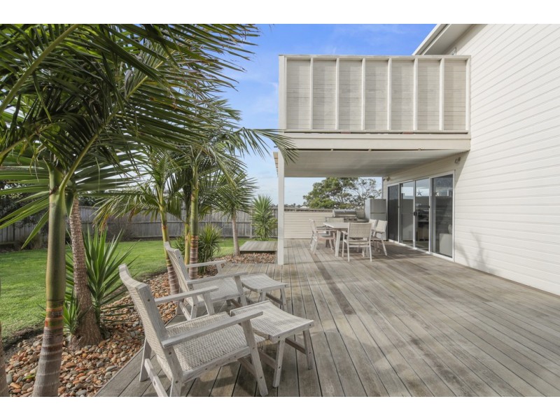 6 Water View Rise, Cowes VIC 3922