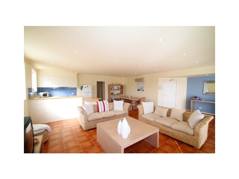 Apartment 26, 1-3 Warley Avenue, Cowes VIC 3922