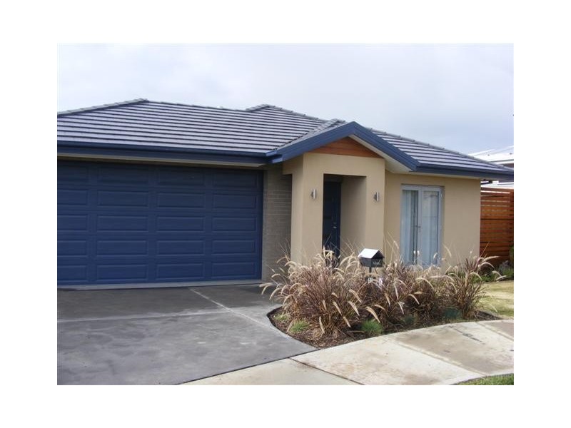 11 Parkridge Close, Cowes VIC 3922