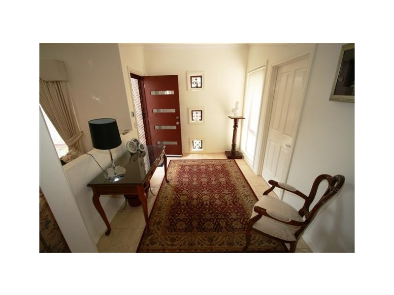 1/83 Chapel Street, Cowes VIC 3922