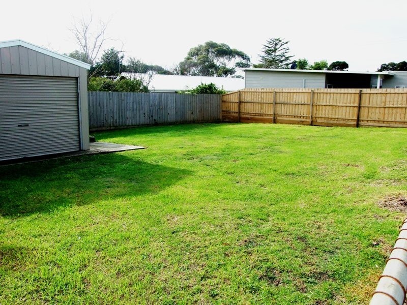 24B McKenzie Road, Cowes VIC 3922