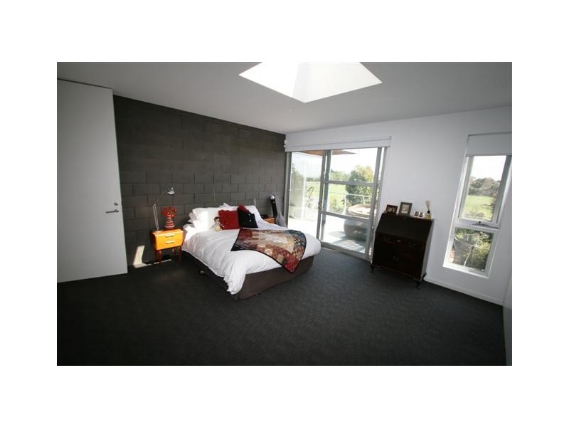 18 Anthony Court, Cowes VIC 3922