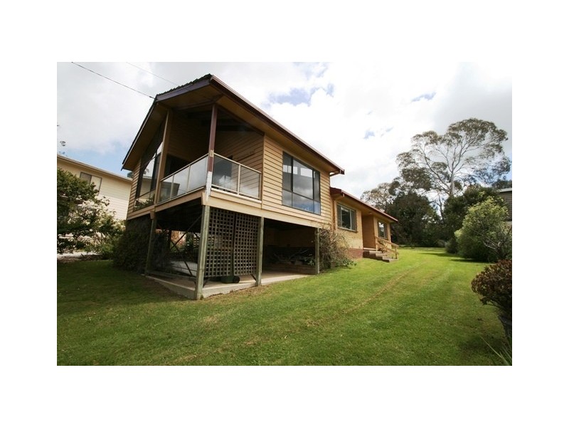 44 Beach Road, Rhyll VIC 3923
