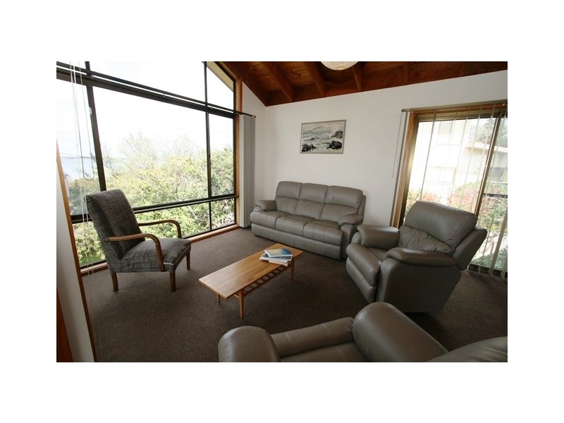 44 Beach Road, Rhyll VIC 3923