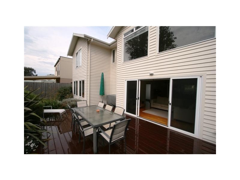 9 Martin Street, Silverleaves VIC 3922