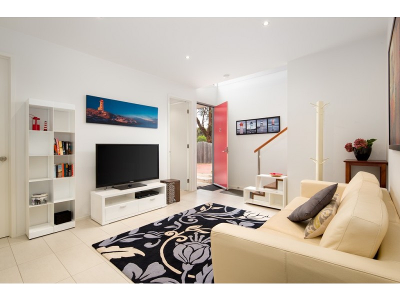 2/6-8 Honolulu Avenue, Smiths Beach VIC 3922