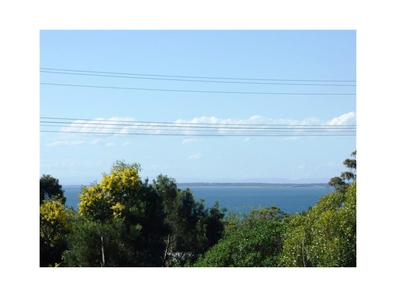 14 Chillingworth Road, Cowes VIC 3922