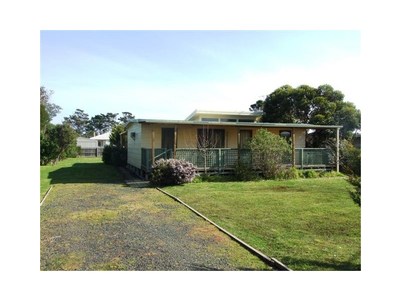 31 Elwood Avenue, Surf Beach VIC 3922