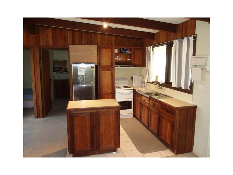 31 Elwood Avenue, Surf Beach VIC 3922