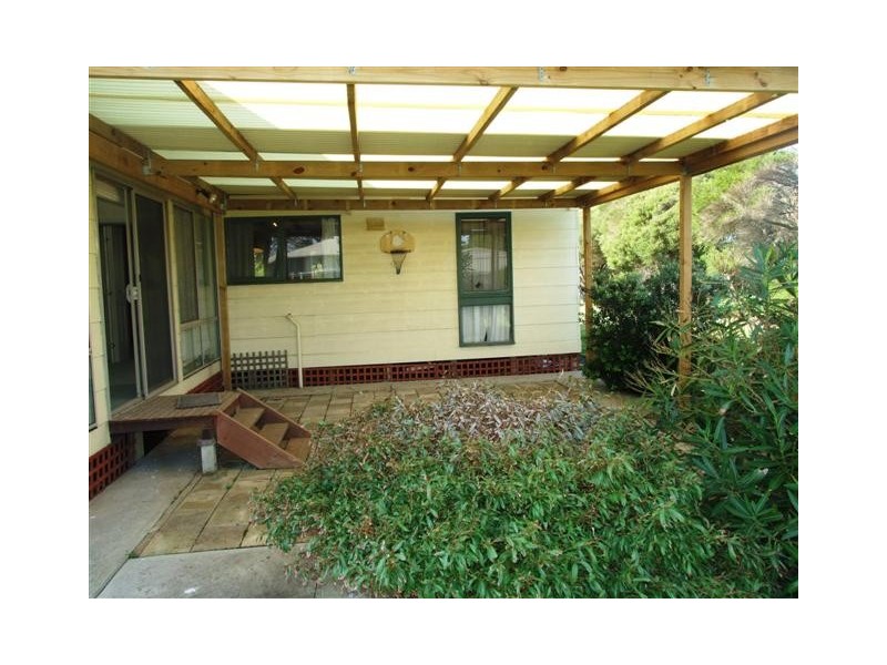 31 Elwood Avenue, Surf Beach VIC 3922