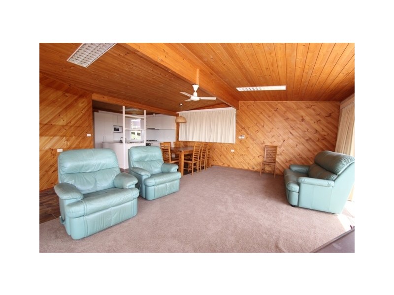 60 Boys Home Road, Newhaven VIC 3925