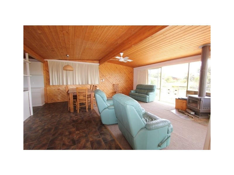 60 Boys Home Road, Newhaven VIC 3925